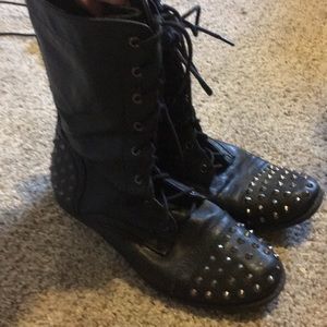 Grungy boots with studs